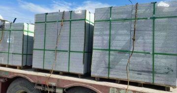 本溪 芝麻白花岗岩地铺石装车日常