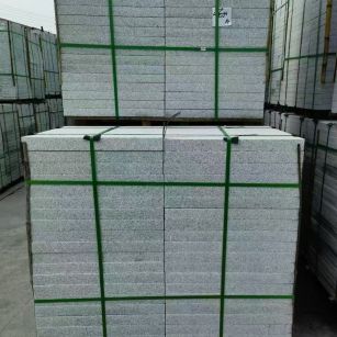 本溪 芝麻白火烧，园林广场市政工程地铺石，1.8~5.0厚均有现货