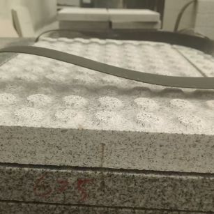 本溪 芝麻白花岗岩6.0公分荔枝面五轴加工雕刻盲点