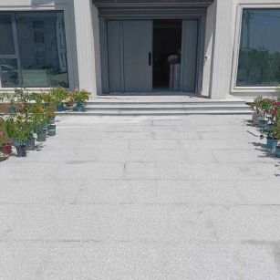 本溪 芝麻白花岗岩地铺石地面铺装