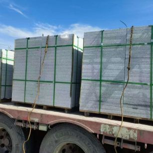 本溪 芝麻白花岗岩地铺石装车日常