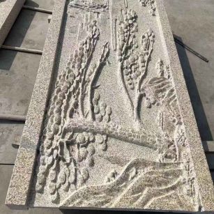 本溪 黄金麻雕刻板浮雕迎客松