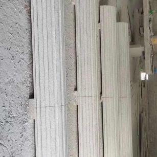 本溪 花岗岩厂家带你看白麻花岗岩门楼大柱柱皮