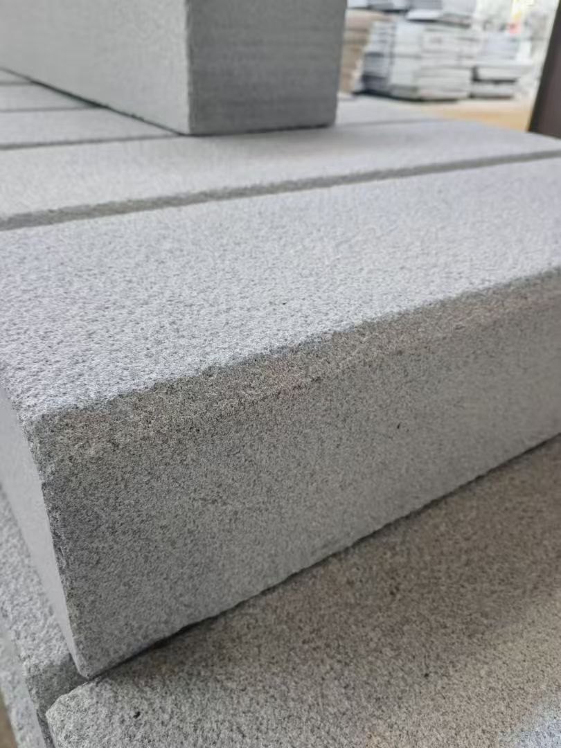 本溪 芝麻灰荔枝面路沿石