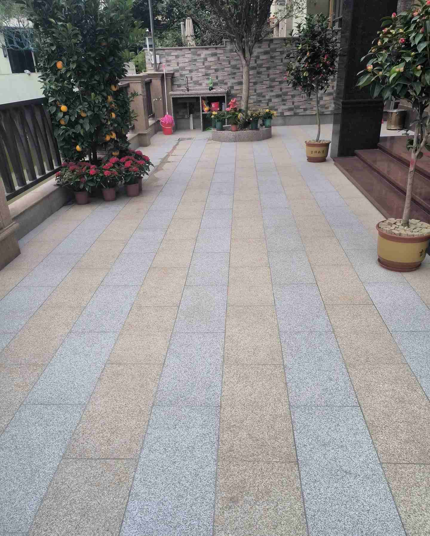 本溪 黄金麻白麻荔枝面庭院铺装展示