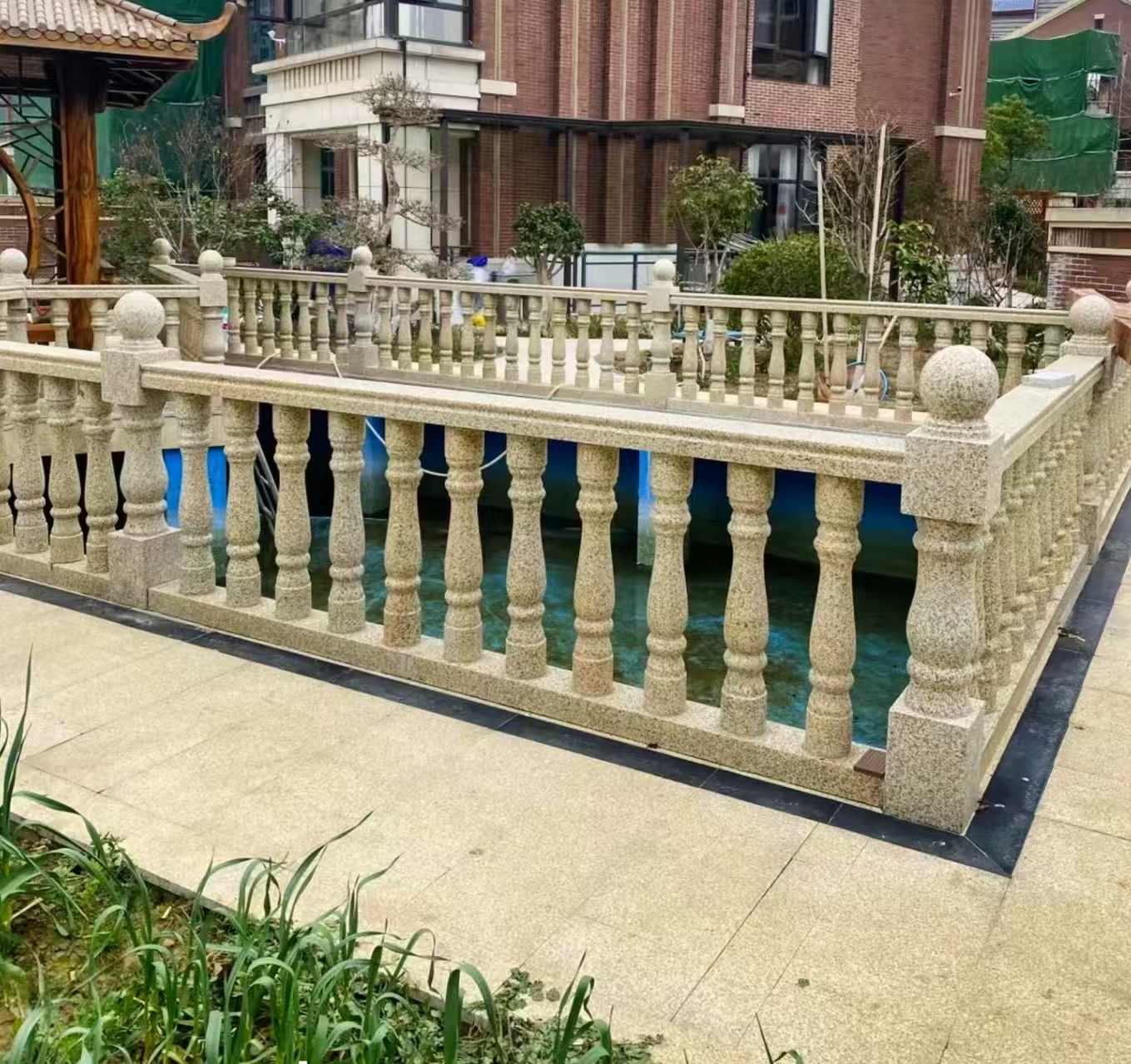 本溪黄金麻花岗岩石材栏杆，扶手，将军柱，花瓶柱