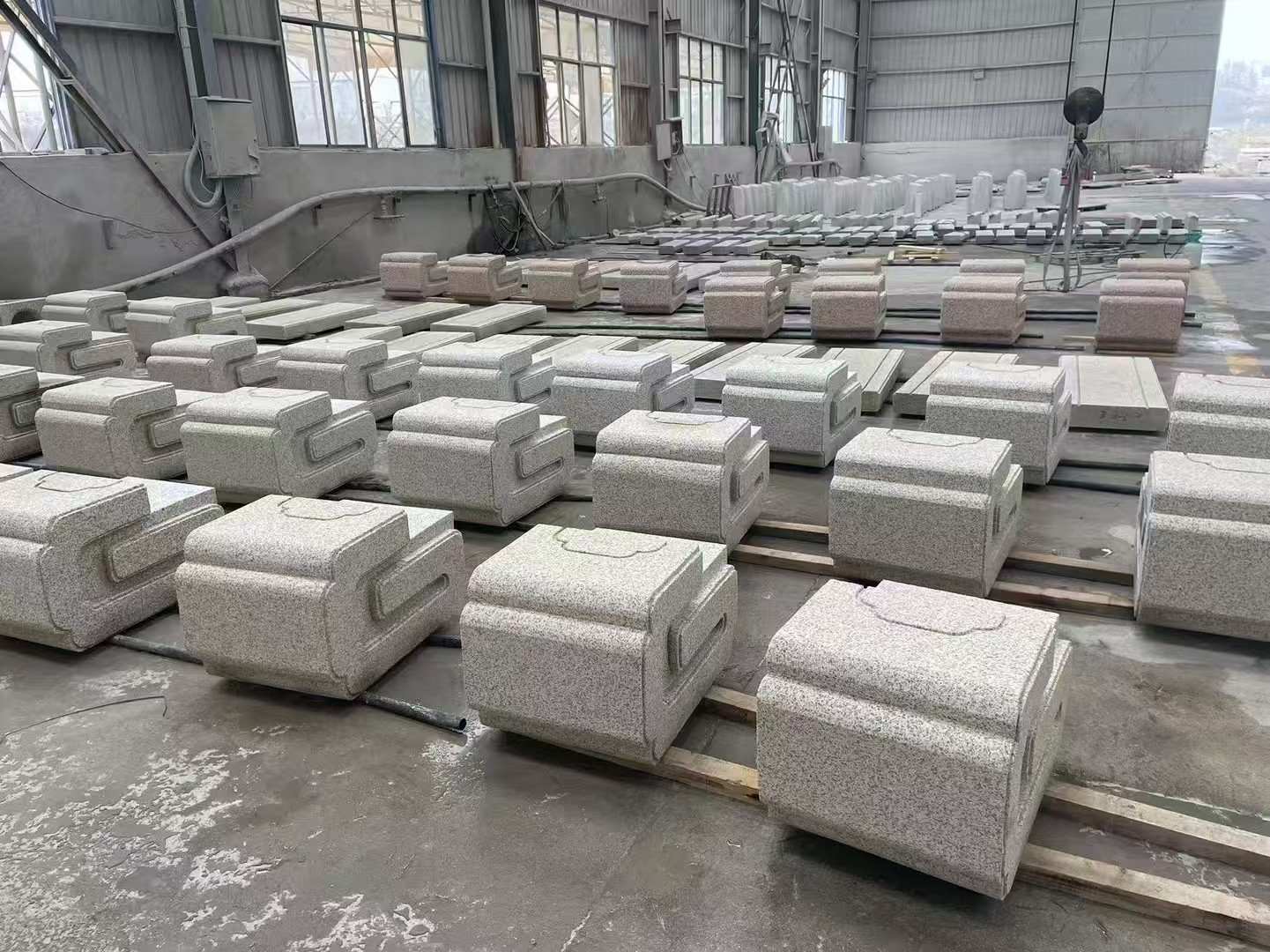 本溪 白麻花岗岩异形加工-石凳，坐凳