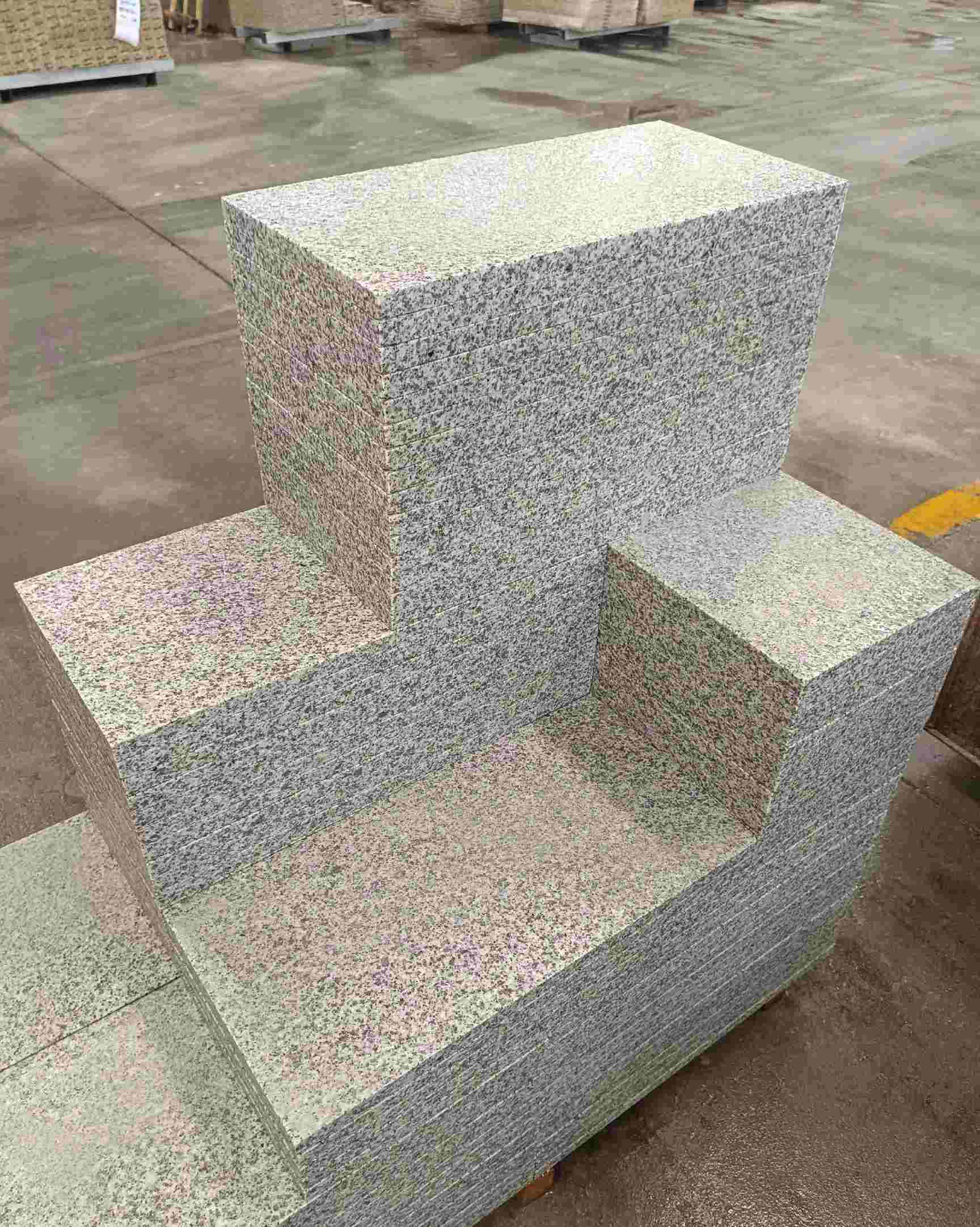 本溪 白麻花岗岩荔枝面地铺石