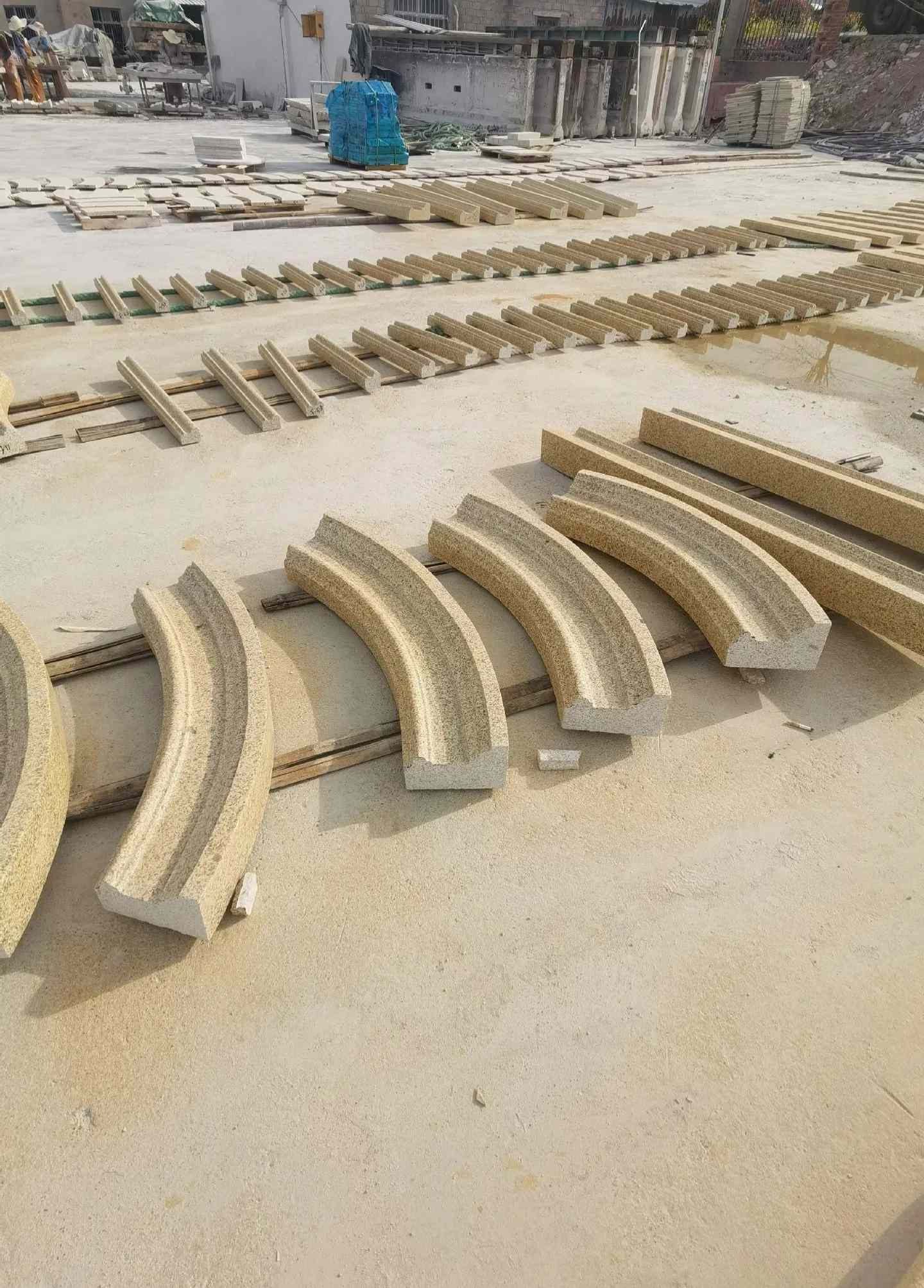 本溪 黄金麻花岗岩别墅线条